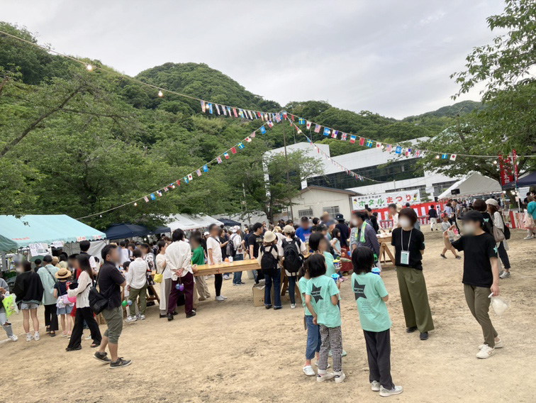お祭りの様子